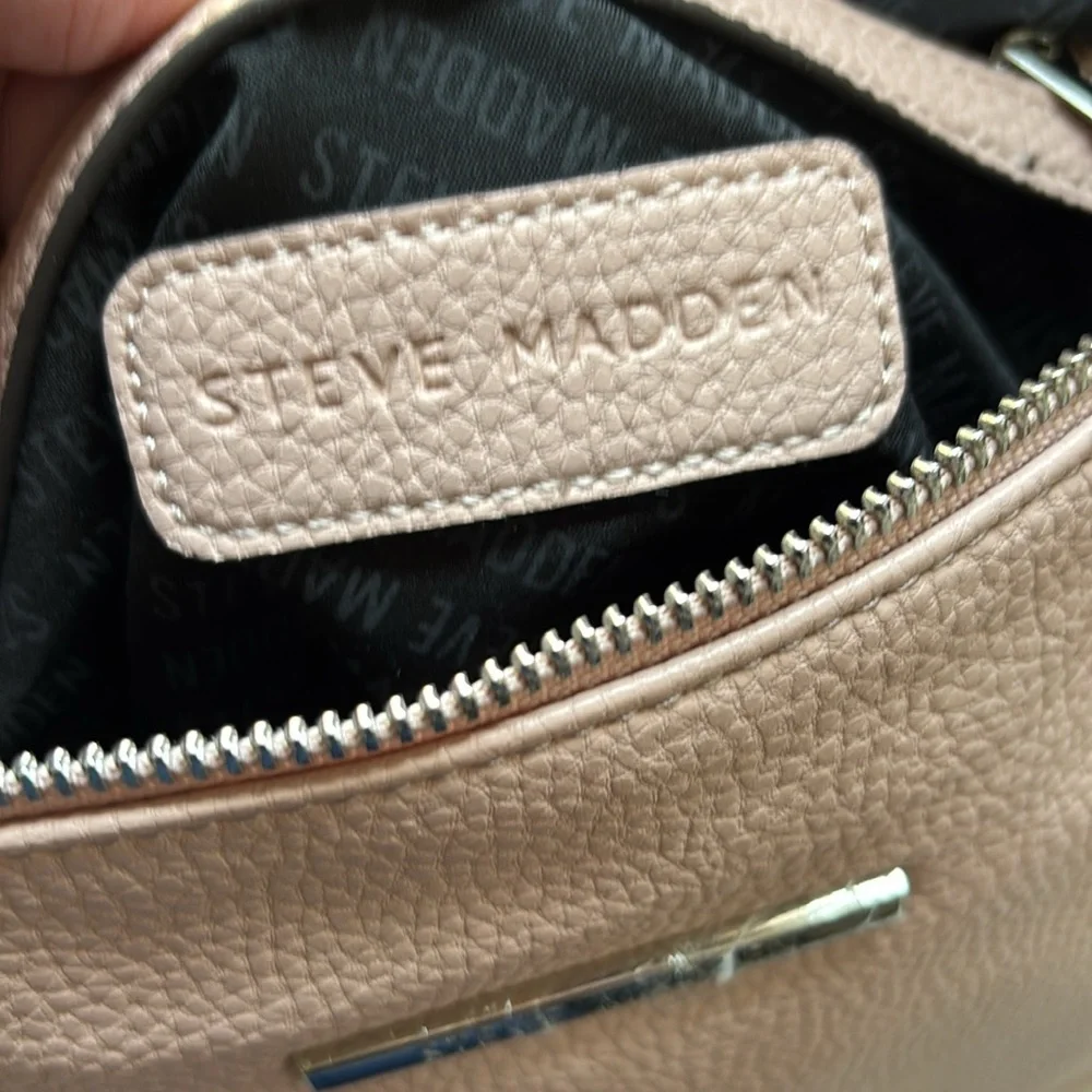 Steve Madden Tote with matching clutch, blush colored, NWT! - Picture 7 of 10